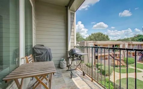 11123 Olympia Drive Houston TX 77042