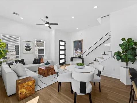 2598 W Tidwell Houston TX 77091