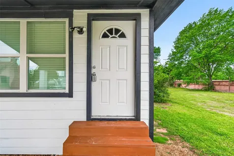 6615 W Montgomery Road Houston TX 77091