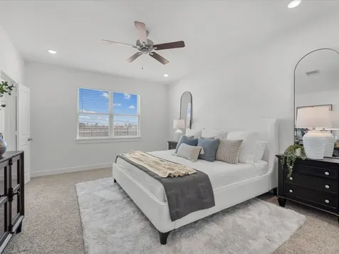 12340 N Chestnut Hills Drive Conroe TX 77303