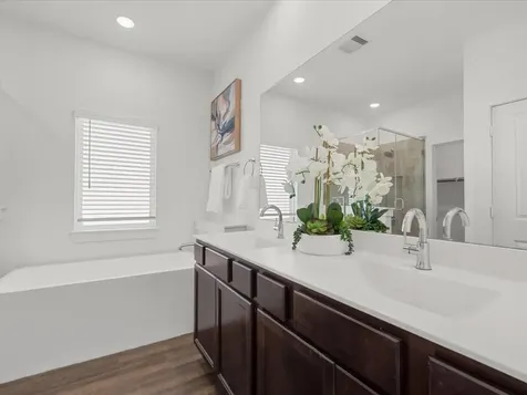 12340 N Chestnut Hills Drive Conroe TX 77303