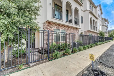 5230 Schuler Street Houston TX 77007