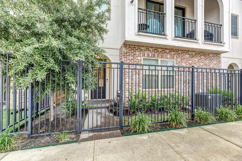 5230 Schuler Street Houston TX 77007