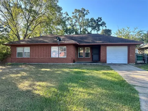 9314 Woodlyn Road Houston TX 77078