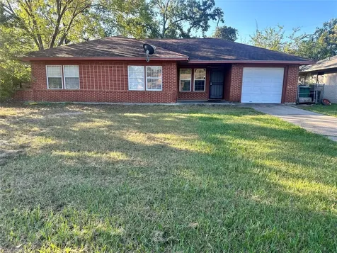 9314 Woodlyn Road Houston TX 77078