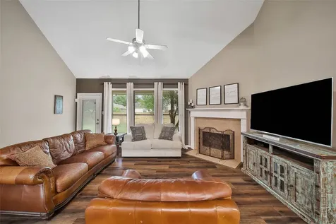 28826 Hidden Cove Drive Magnolia TX 77354