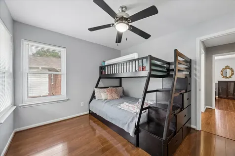 1910 Lori Court Seabrook TX 77586