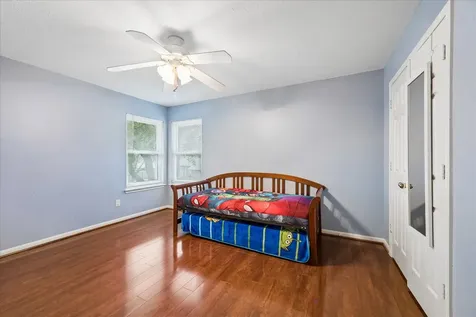 1910 Lori Court Seabrook TX 77586