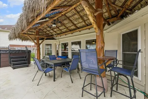 1910 Lori Court Seabrook TX 77586