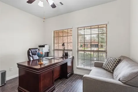 1995 Brentwood Drive Alvin TX 77511