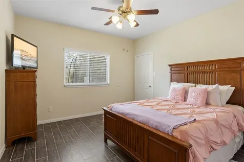 1995 Brentwood Drive Alvin TX 77511