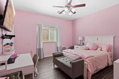 1995 Brentwood Drive Alvin TX 77511