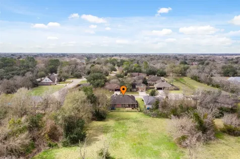 1995 Brentwood Drive Alvin TX 77511