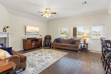 1995 Brentwood Drive Alvin TX 77511