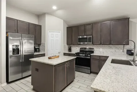 2214 Sand Lily Drive Texas City TX 77568