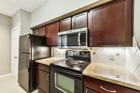 2700 Revere Street 127 Houston TX 77098