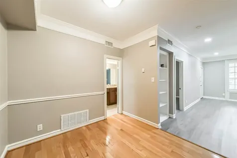 2700 Revere Street 127 Houston TX 77098