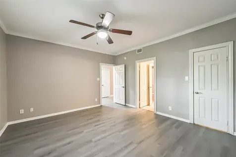 2700 Revere Street 127 Houston TX 77098