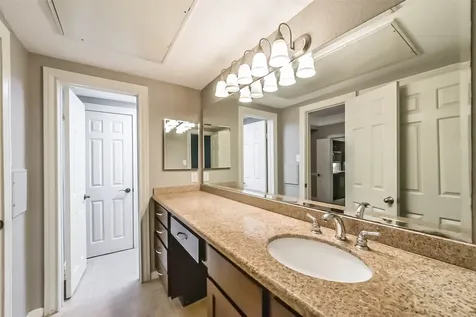 2700 Revere Street 127 Houston TX 77098