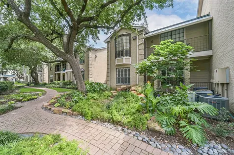 2700 Revere Street 127 Houston TX 77098