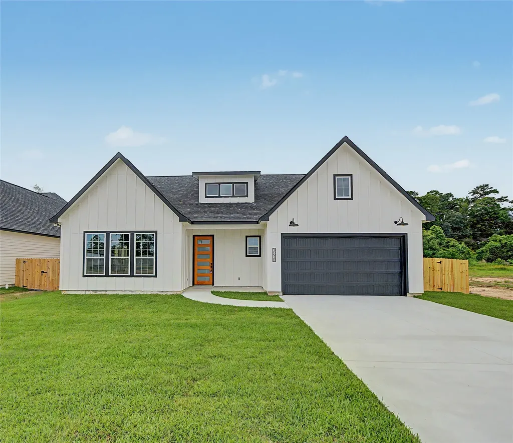 30912 Brown Pine Street Huffman TX 77336