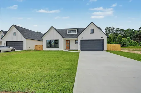 30912 Brown Pine Street Huffman TX 77336