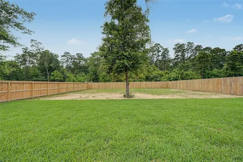 30912 Brown Pine Street Huffman TX 77336