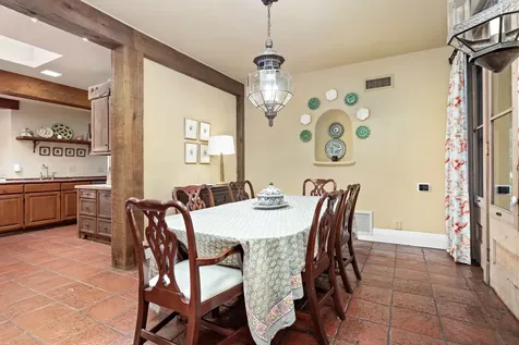 8220 Evangeline Lane Beaumont TX 77706