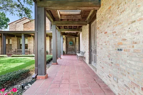 8220 Evangeline Lane Beaumont TX 77706