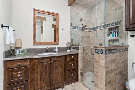 8220 Evangeline Lane Beaumont TX 77706
