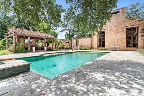 8220 Evangeline Lane Beaumont TX 77706