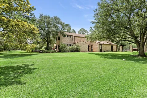 8220 Evangeline Lane Beaumont TX 77706
