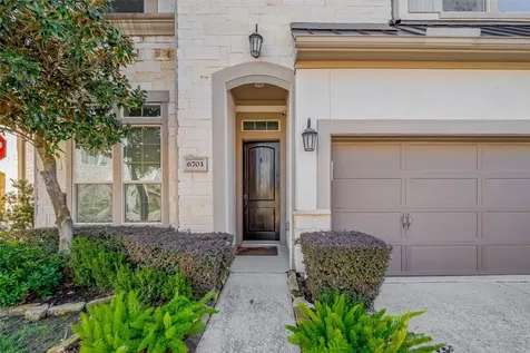 6703 Saxton Manor Street Houston TX 77055
