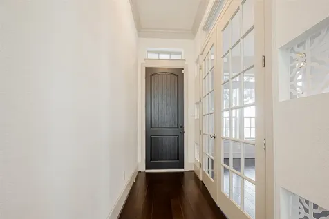 6703 Saxton Manor Street Houston TX 77055
