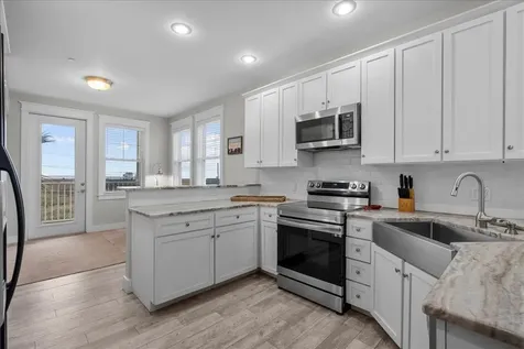4111 Pointe West Drive 201 Galveston TX 77554