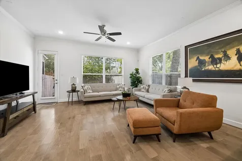 311 Sikes Street A Houston TX 77018