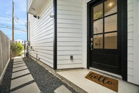 311 Sikes Street A Houston TX 77018
