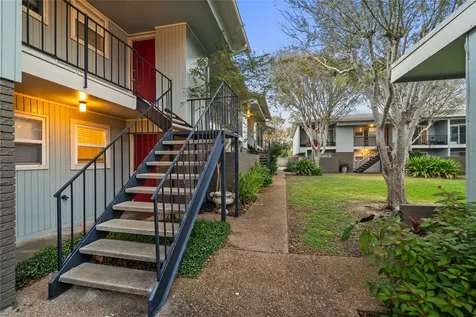 102 Strand Street 3 Galveston TX 77550