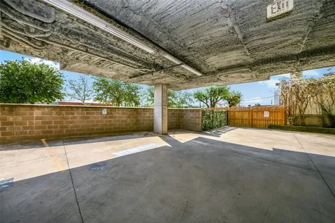 1011 Studemont Street 302 Houston TX 77007