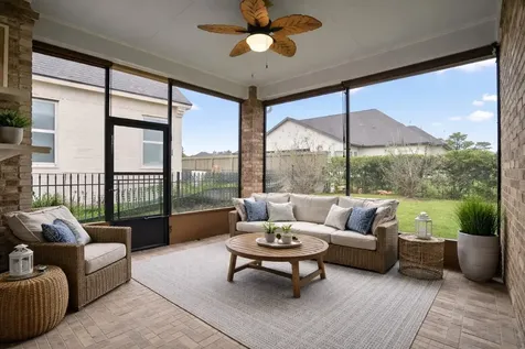 104 Camden Hills Drive Montgomery TX 77356