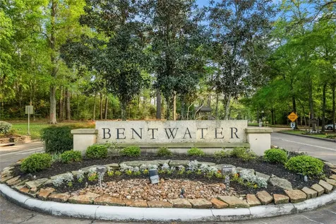104 Camden Hills Drive Montgomery TX 77356