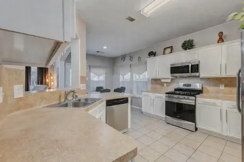 7906 Burning Oak Lane Richmond TX 77407