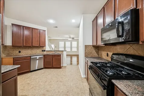 5307 Espuela Lane Baytown TX 77521