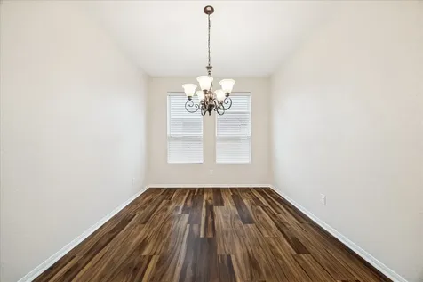 5307 Espuela Lane Baytown TX 77521