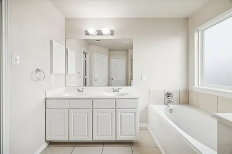 5307 Espuela Lane Baytown TX 77521