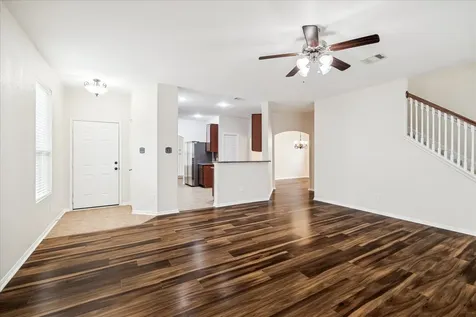5307 Espuela Lane Baytown TX 77521