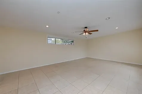 4719 Imogene Street Houston TX 77096