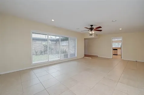 4719 Imogene Street Houston TX 77096