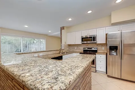 4719 Imogene Street Houston TX 77096