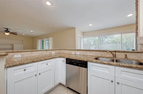 4719 Imogene Street Houston TX 77096
